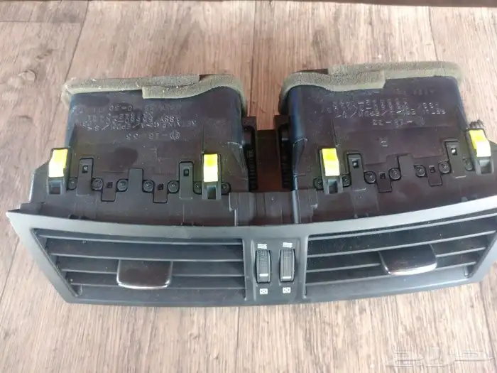 قطع غيار لكزس 2