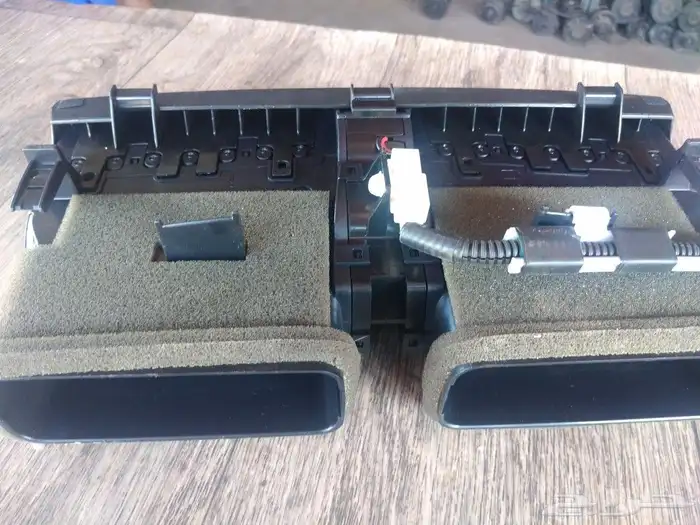 قطع غيار لكزس 1