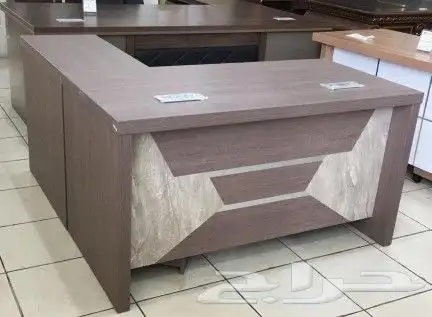 مكاتب  اثاث مكتبي  مكتب  أثاث  مكاتب بملحقات. 12