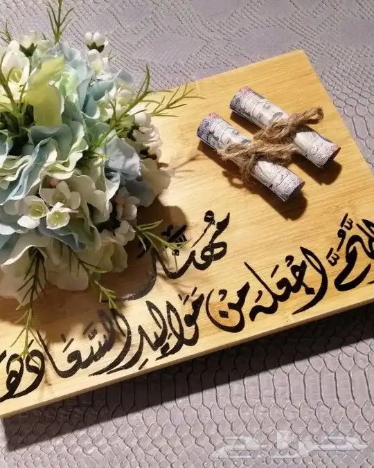 خطاط حسام -كتابة ع أي شي تبيه -دورات تعليم خط 20