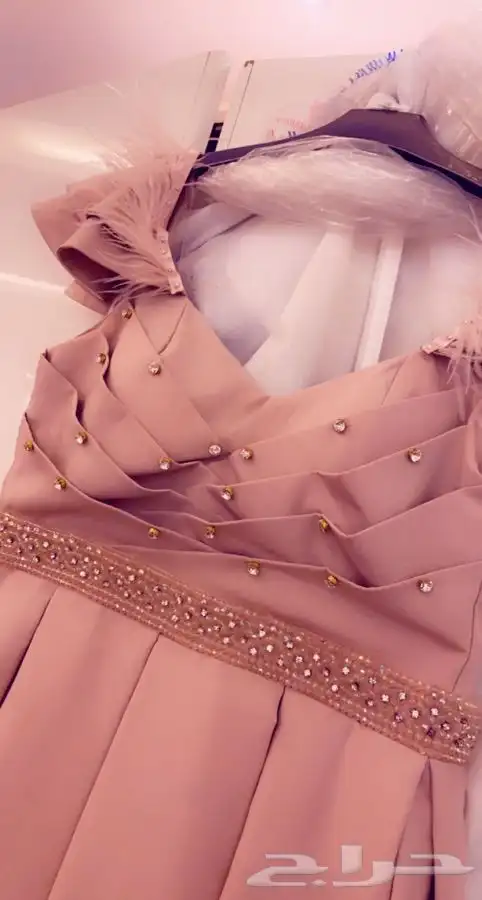 فساتين وجلابيات 1