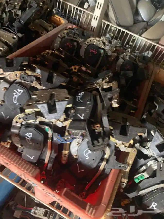 قطع لكزس مكاين مساعدات جربكسات Lexus is ls460 ls430 ls400 30