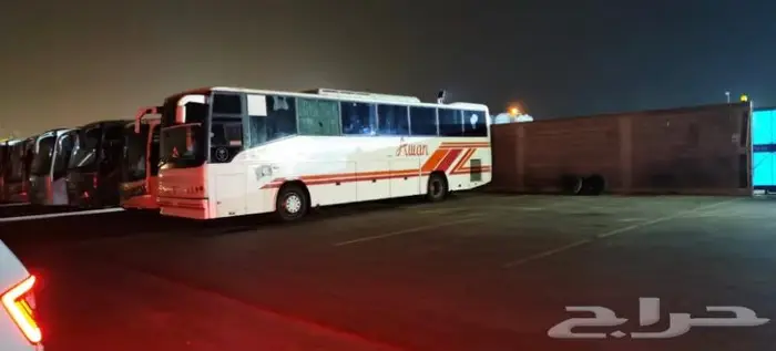 حافلات نقل موظفين وموظفات توصيل شركات وعمال 4