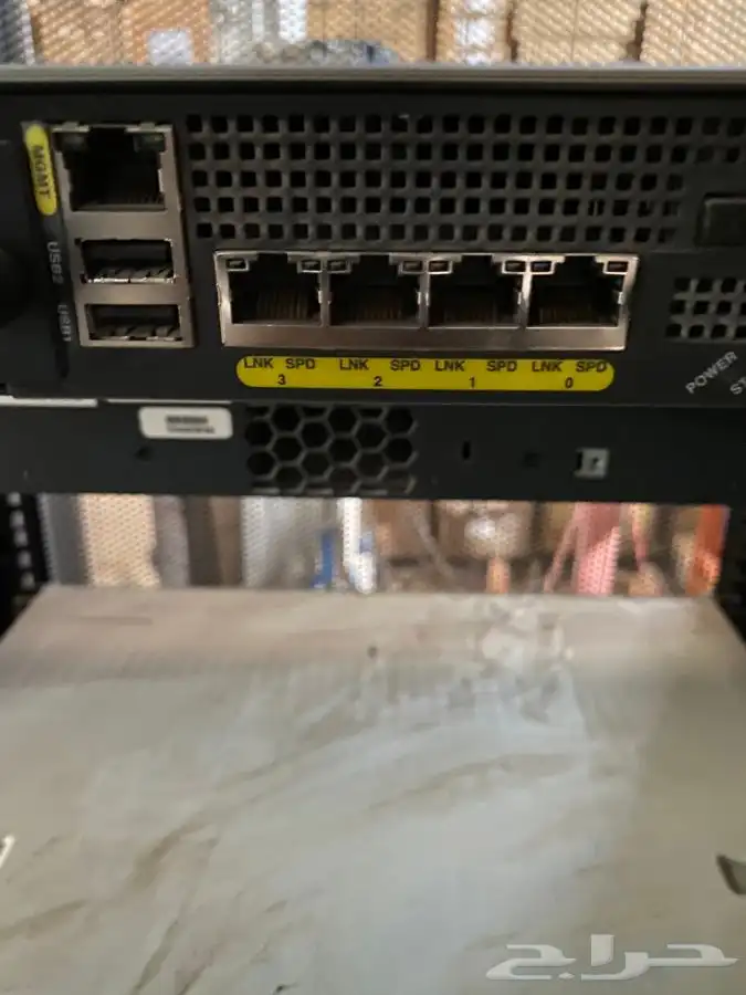 سيسكو سويتش راوتر كيابل 8