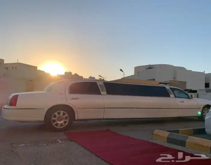 ليمو vip ليموزين توصيل مطار مناسبة احتفال زواج عيد ميلاد 0