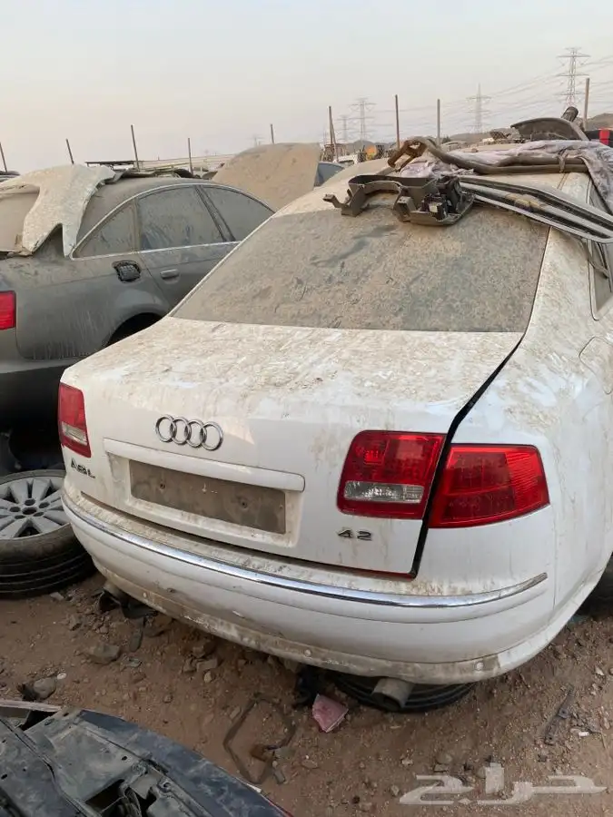 اودي اي 8 موديل 2004 الى 2010 تشليح قطع غيار 0
