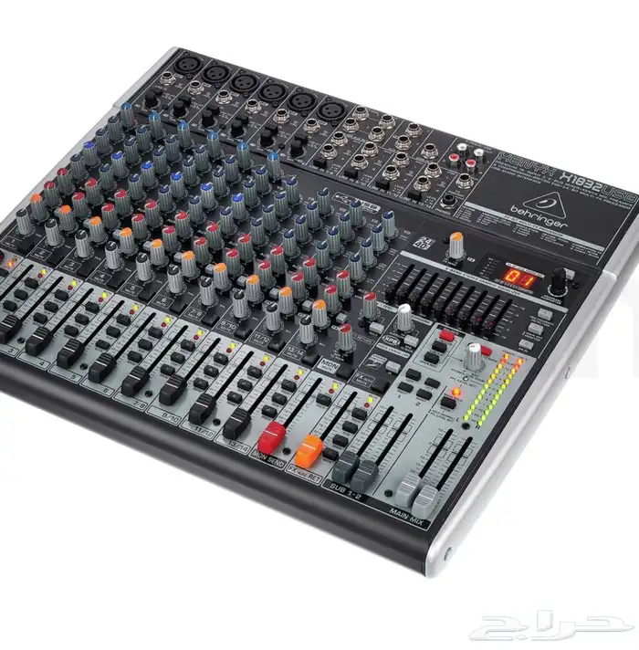 Behringer Xenyx X1832USB 0