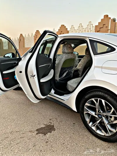 سوناتا 2020 مخزن تم البيع 2