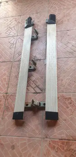 قطع غيارمتفرقه لسيارات تويوتا اصلي مخزن قديم 26