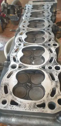 قطع غيارمتفرقه لسيارات تويوتا اصلي مخزن قديم 23