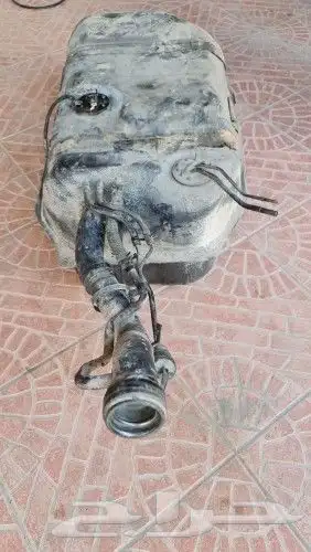 قطع غيارمتفرقه لسيارات تويوتا اصلي مخزن قديم 12