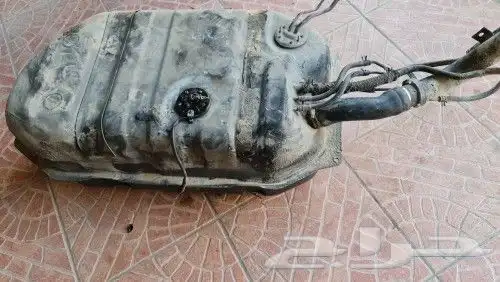 قطع غيارمتفرقه لسيارات تويوتا اصلي مخزن قديم 11