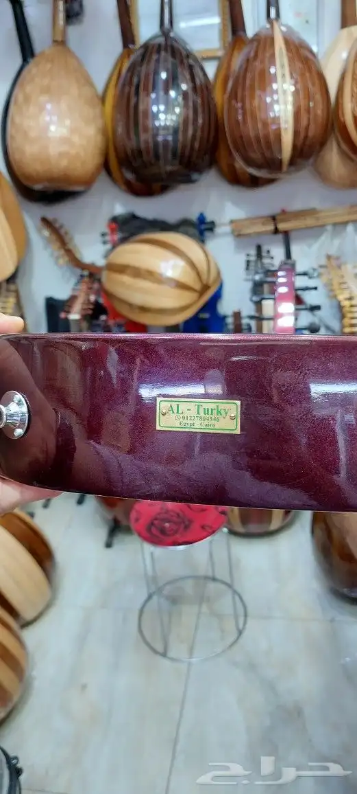 آلة العود الموسيقي كهربائي للصانع مراد التركي 11