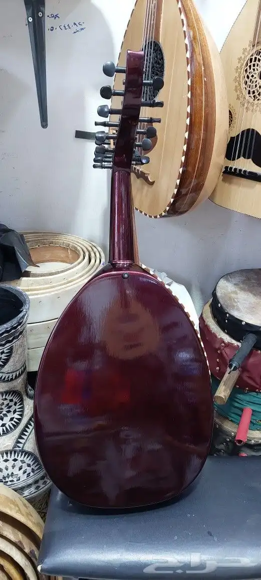 آلة العود الموسيقي كهربائي للصانع مراد التركي 2