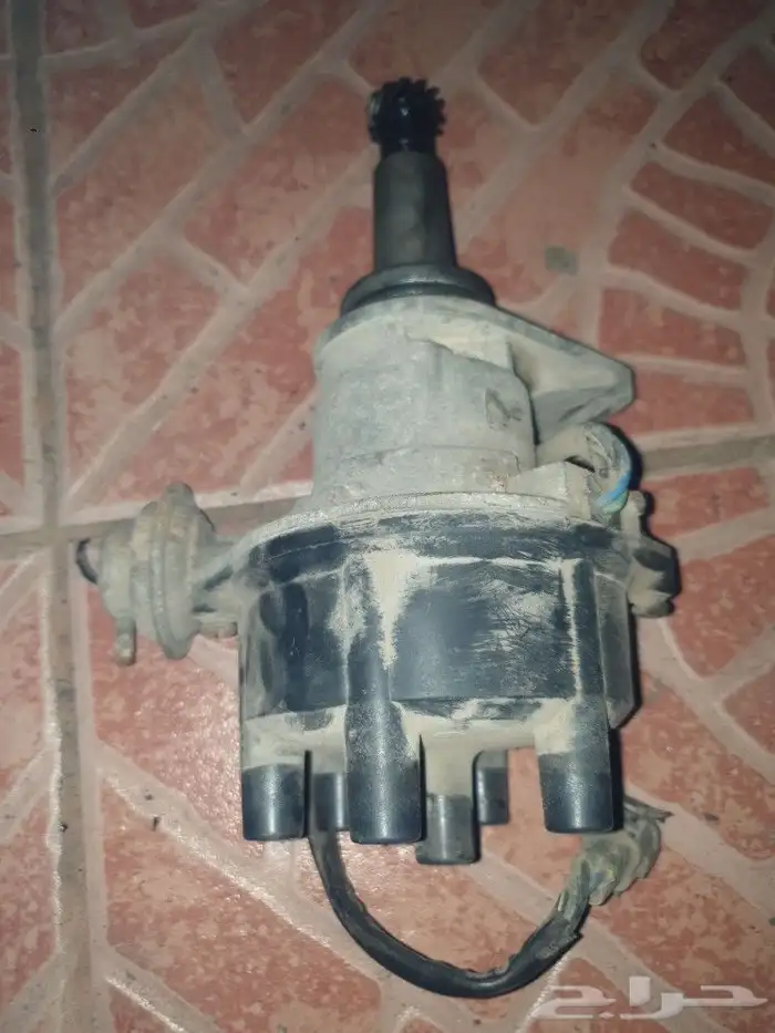 قطع غيارمتفرقه لسيارات تويوتا اصلي مخزن قديم 24