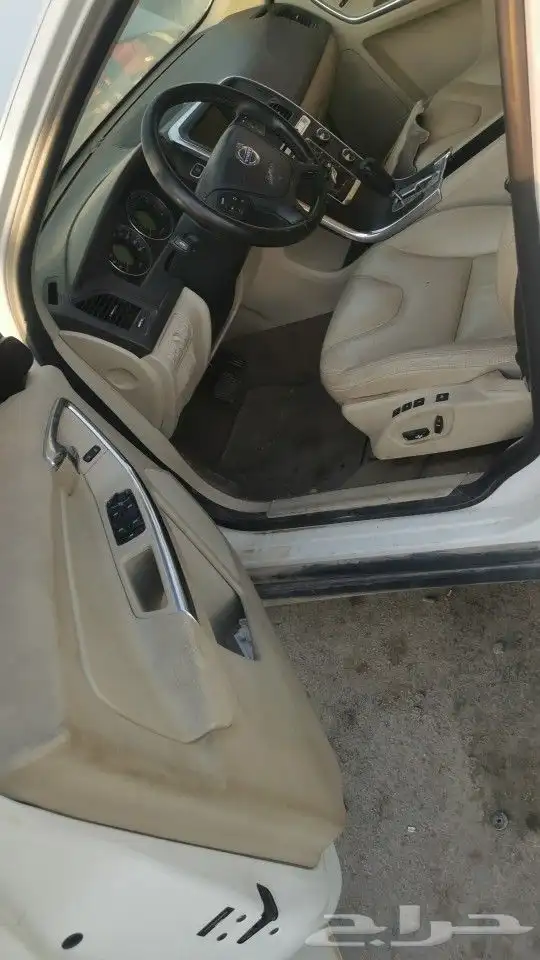 للبيع قطع غيار xc60 5