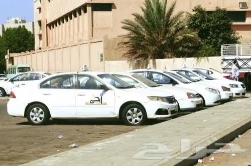 نشتري سيارات مصدومة مصدوم وسيارات الليموزين باسعار ممتازة 1