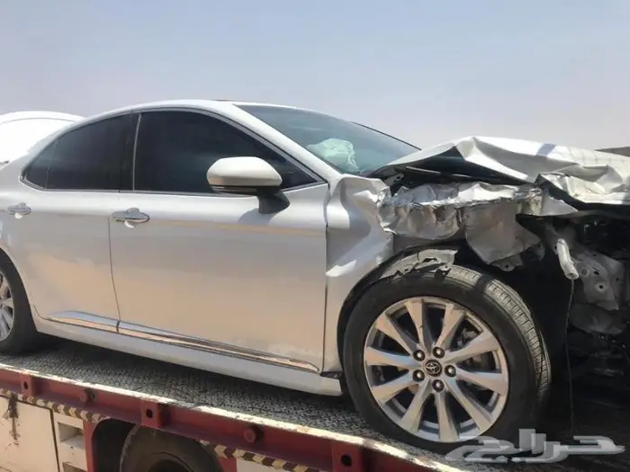 نشتري سيارات مصدومة مصدوم وسيارات الليموزين باسعار ممتازة 8