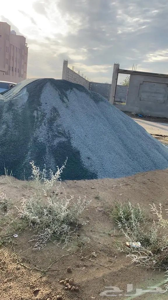 توريد بطحه صبيز وطين جيزان وبطحة الرياض لشركاة الخرسانه 1
