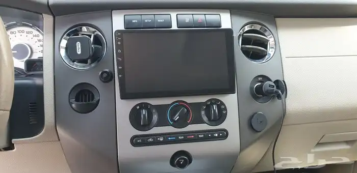 شاشه فورد اكسبيديشن 2014 مع كامره خلفيه 1