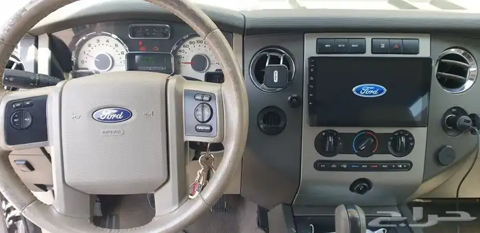 شاشه فورد اكسبيديشن 2014 مع كامره خلفيه 0