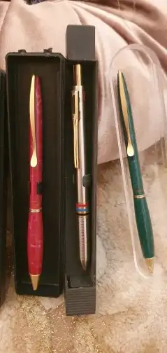 اقلام ماركة قديمة جدا 28