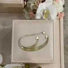 خطاط حسام -كتابة ع أي شيء تبيه -دورات تعليم خ 10