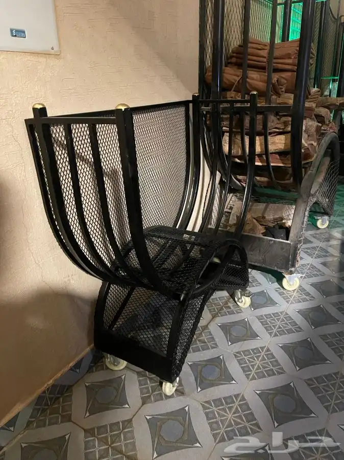 حامل حطب او استاند للقصور والفلل الفخمه مشبات 46