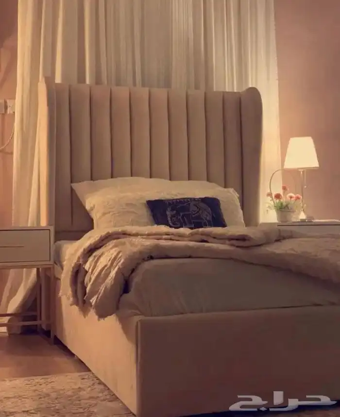 سرير مخمل على حسب الطلب 5