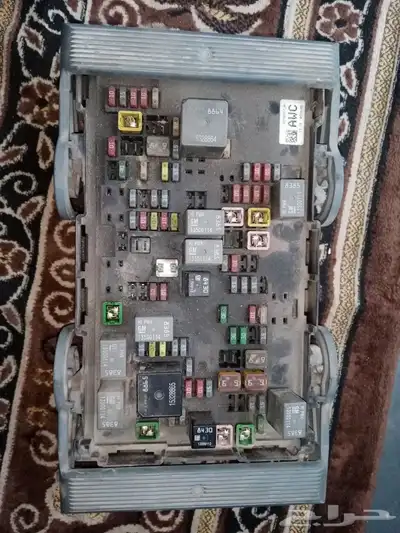 علبة فيوز تاهو 2007 2014 (AWC) 4