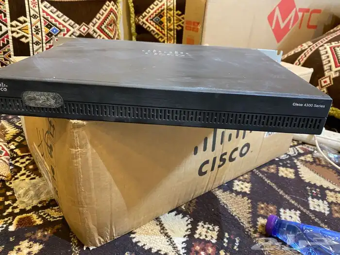 سويتش سيسكو افايا cisco AVAYA رواترات 10