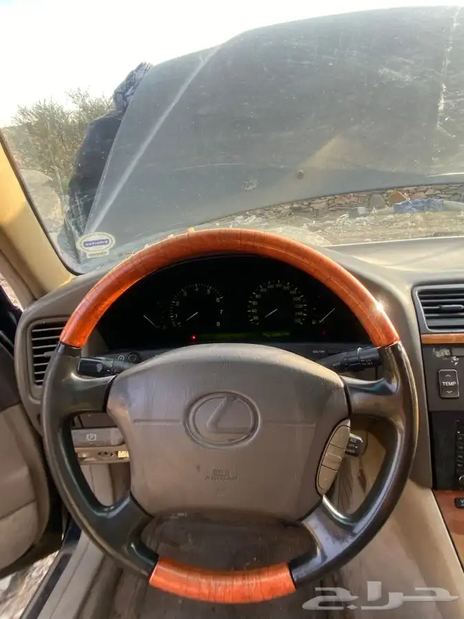قطع غيال مستعمل لكزس 400 LS موديل 99 2