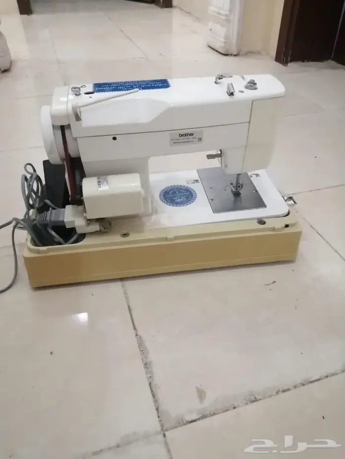 مكينة خياطه للبيع 2