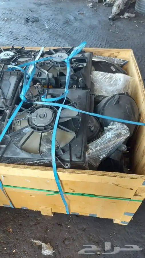 قطع لكزس مستورد جميع الفئات Lexus is ls460 ls430 ls400 4