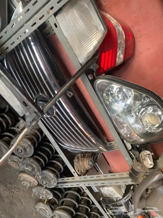 قطع لكزس مستورد جميع الفئات Lexus is ls460 ls430 ls400 18