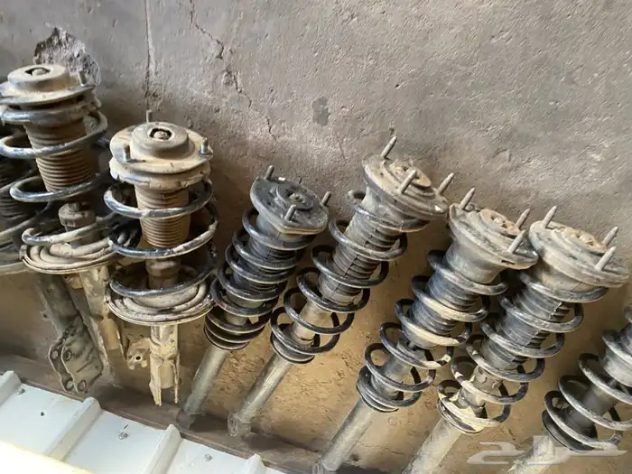 قطع لكزس مستورد جميع الفئات Lexus is ls460 ls430 ls400 20