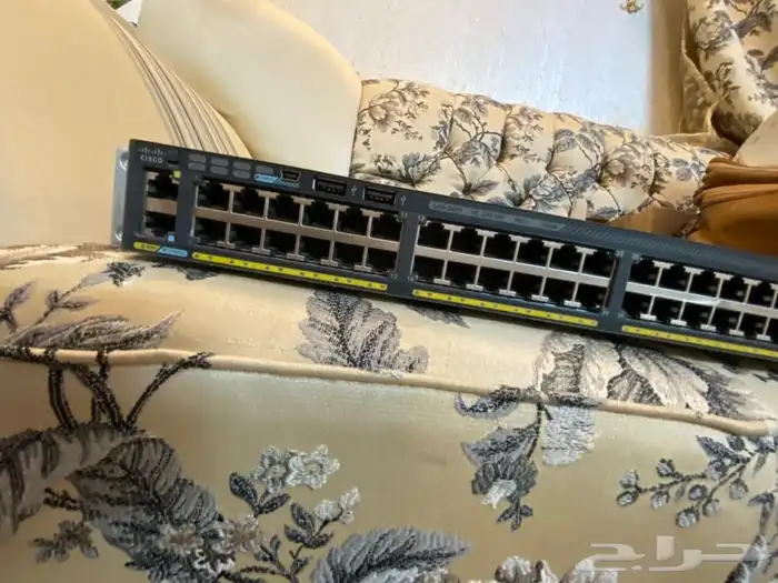 سويتش سيسكو افايا cisco AVAYA رواترات 40