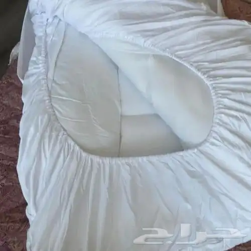 لباد فندقي ولحافات فندقية سعر جملة 10