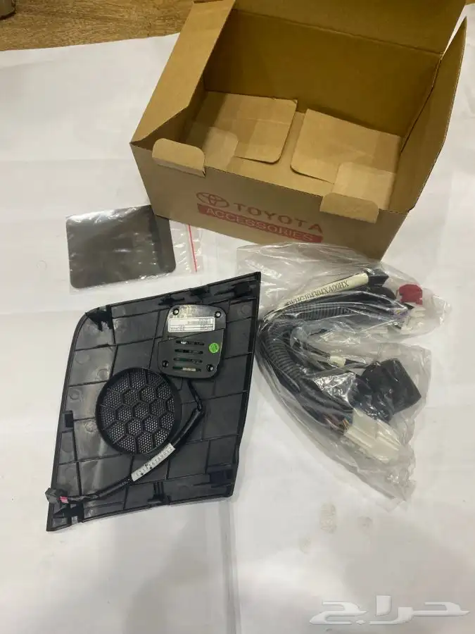 برجكتر كامري 2012 الى 2015 اصلي وكاله واكسسوارت 0