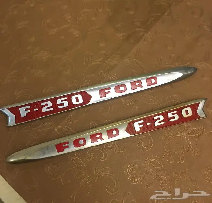 علامات كبوت جانبية 1961-1962 1