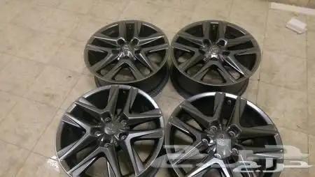 جنوط لكزس 570 اصلي وكاله مقاس20 موديل 2015 4