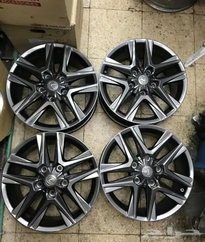 جنوط لكزس 570 اصلي وكاله مقاس20 موديل 2015 8