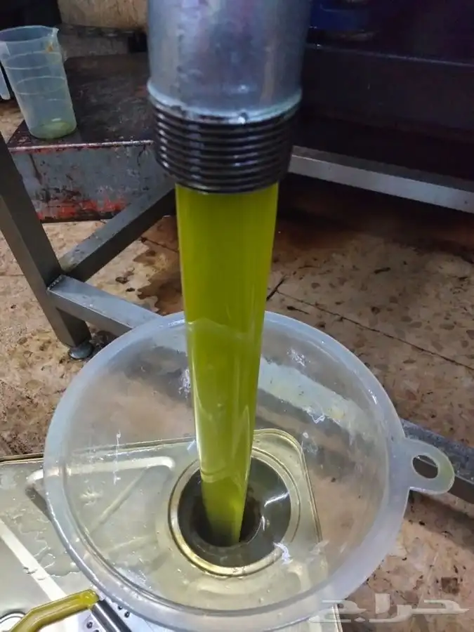 زيت زيتون بكر ممتاز معصور على البارد 0