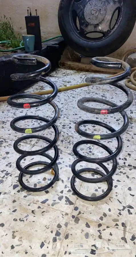 قطع لكزس 400 موديل 99 3