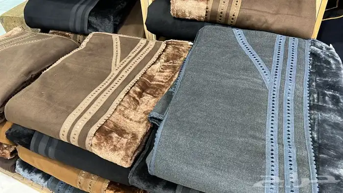 بشت شتوي هدية طقم سيف درع فروة نسائي ورجالي 14