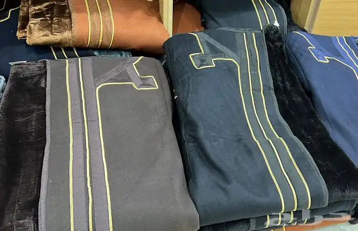 بشت شتوي هدية طقم سيف درع فروة نسائي ورجالي 10