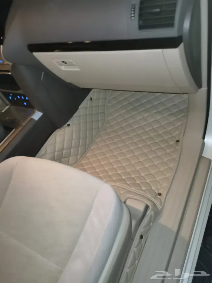 ارضيات جلد فاخره للسيارات  21