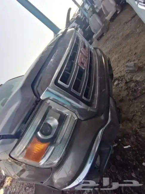 واجهية GMC سيرا 2016 7