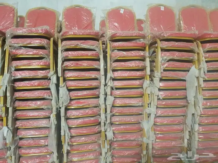 طاولات حفلات و كراسي أفراح حديد وبلاستيك 24