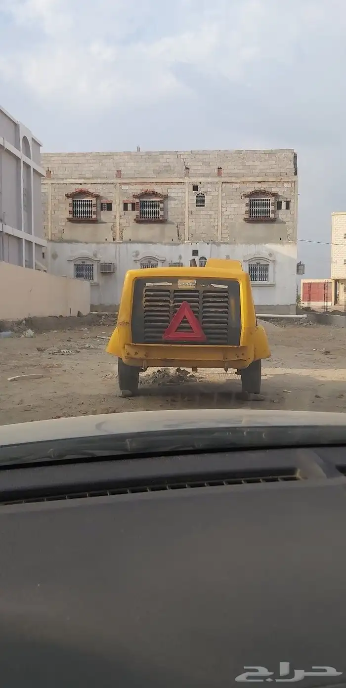 كمبريشن 3 سلندر للبيع نظيف جدا النوع اطلس 0